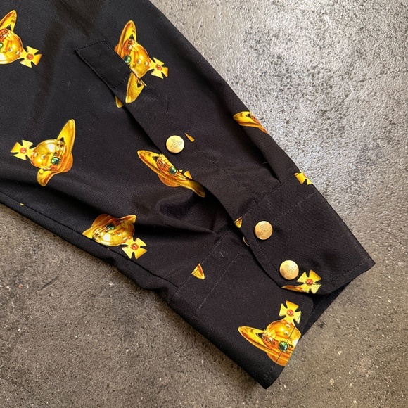 Vivienne Westwood All Over Orb Print Cropped Shirt w/ Metallic Buttons - Picture 3 of 14